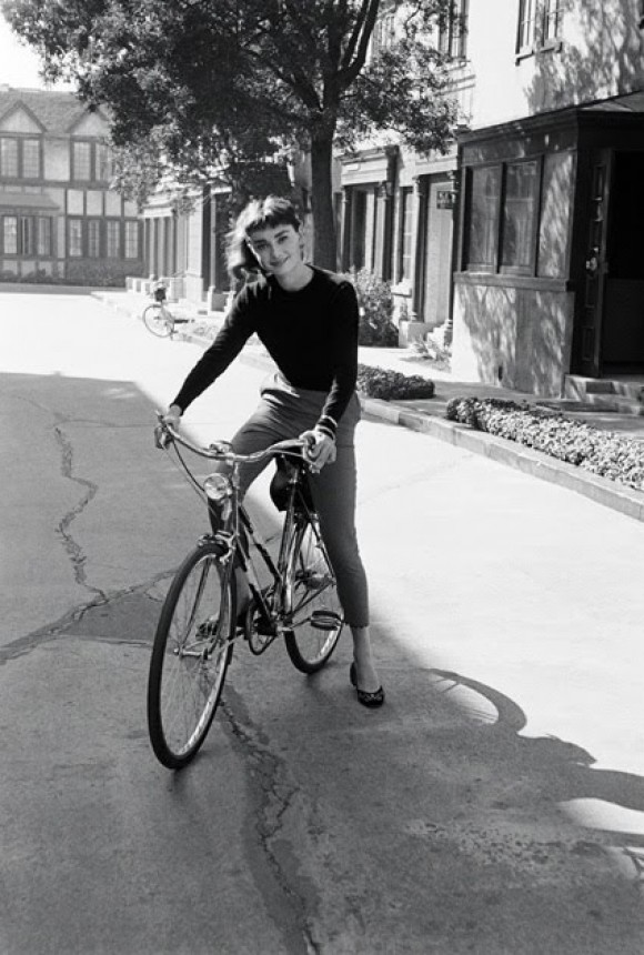 For Her Birthday: 12 Shots Of Audrey Hepburn On A Bike — Bike Pretty